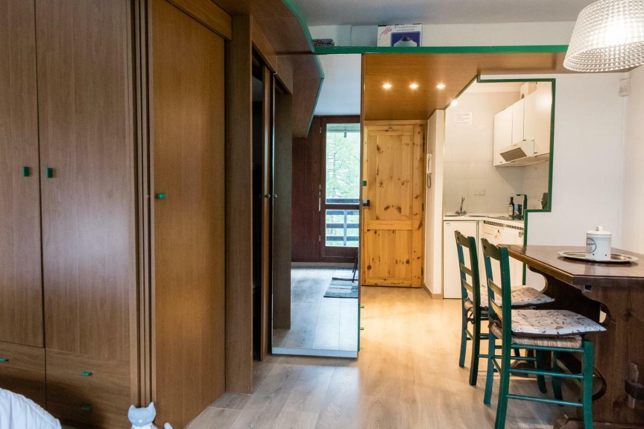 Apartamento Monolocale Cielo Alto Breuil-Cervinia Exterior foto
